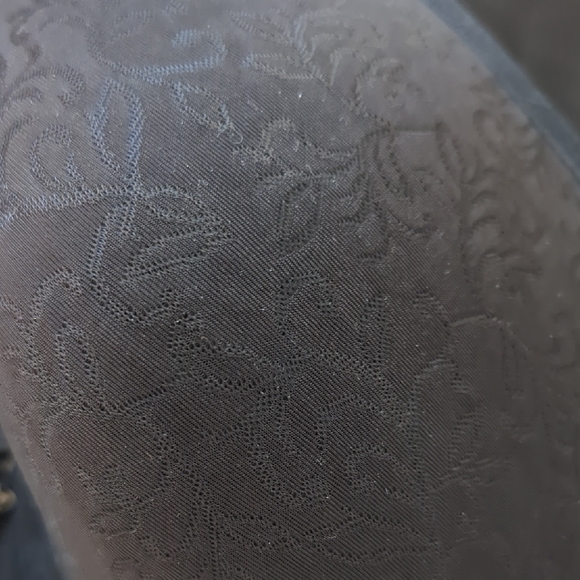 Natori Black and Beige Bra Trio 34DD - Picture 8 of 8